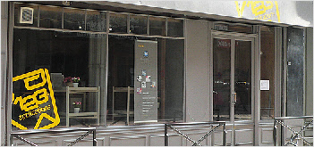 Façade Show Room 123 Applications